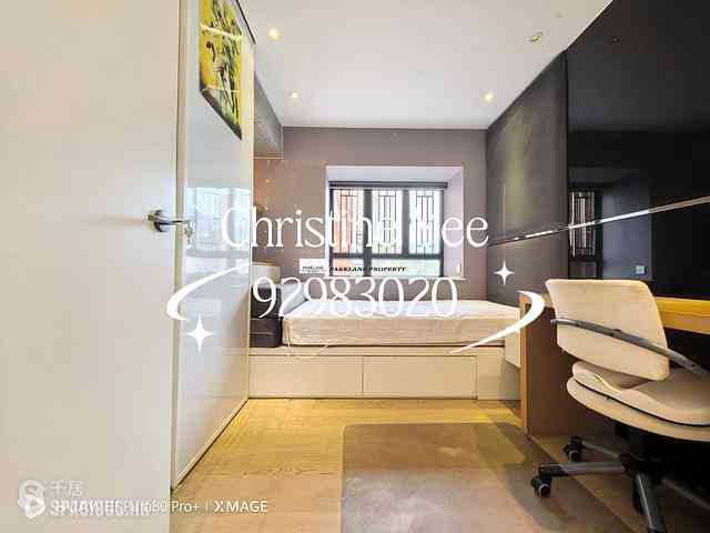 Happy Valley - The Broadville 10
