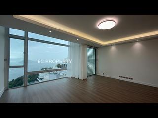 Chung Hom Kok - Hillgrove 03