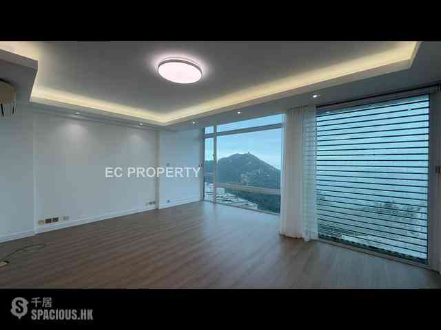 Chung Hom Kok - Hillgrove 04