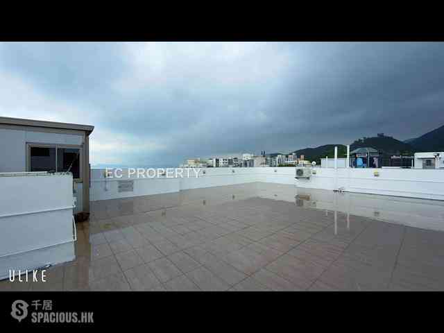 Chung Hom Kok - Hillgrove 01