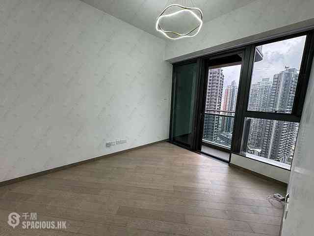 Kai Tak - Upper Riverbank Tower 2 03