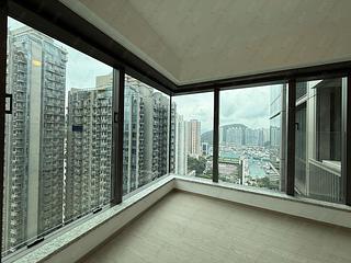 Wong Chuk Hang - The Southside Phase 3B Blue Coast Tower 1B 04