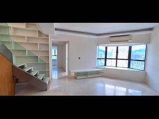 Causeway Bay - Illumination Terrace Block 1 03
