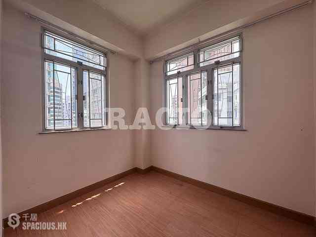 Sheung Wan - Ko Shing Building 04