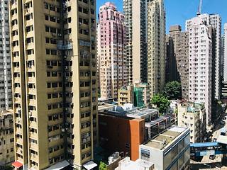 Sai Ying Pun - Island Crest Block 1 08