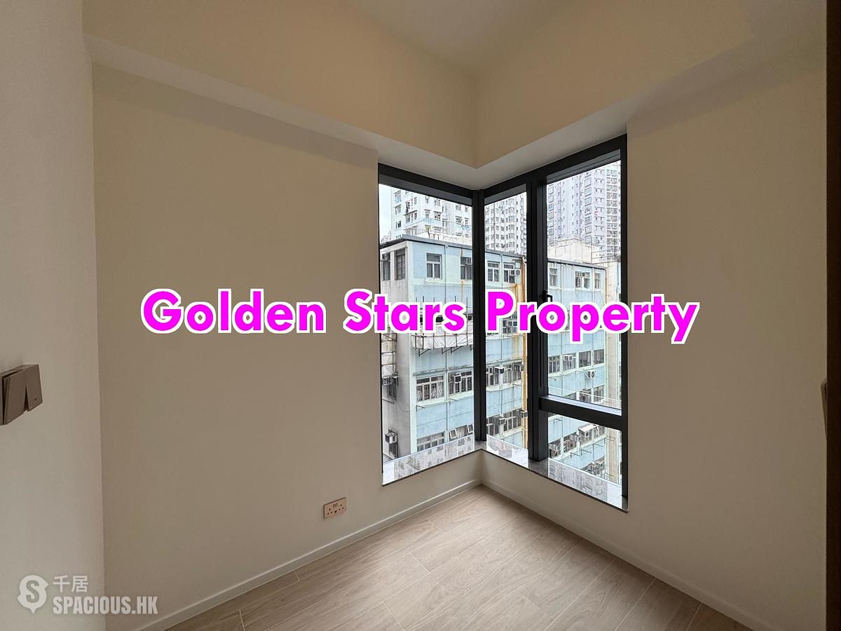 Sai Ying Pun - Des Voeux W Residence 01