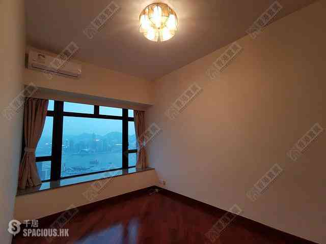 West Kowloon - The Arch 06