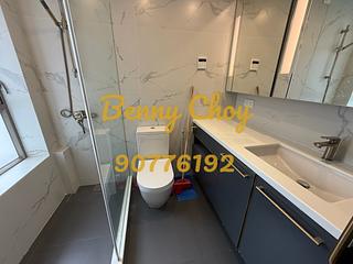 Sai Ying Pun - Island Crest Block 2 09