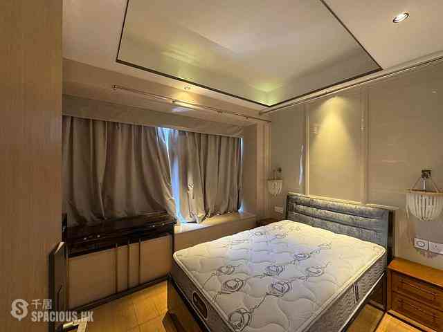 Sai Ying Pun - The Summa 06