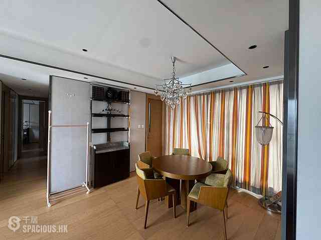 Sai Ying Pun - The Summa 04