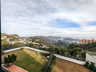 The Peak - Vivian Court 02