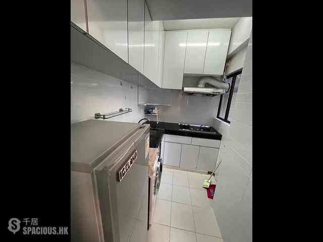 Sai Ying Pun - Connaught Garden 02