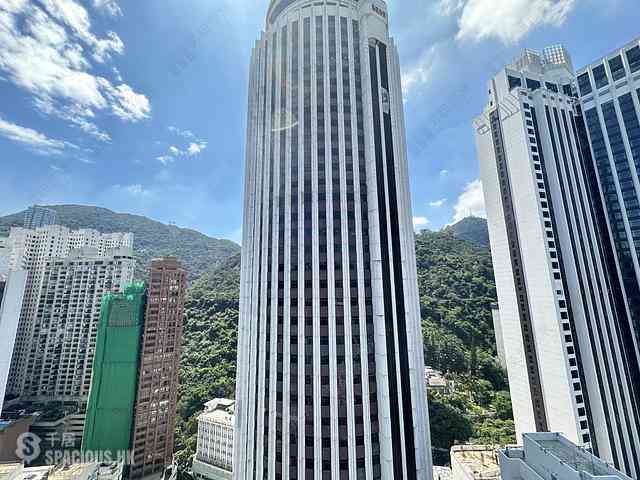 Wan Chai - The Avenue Phase 2 Block 2 01