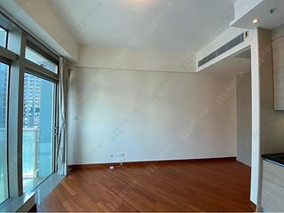 Wan Chai - The Avenue Phase 2 Block 2 11