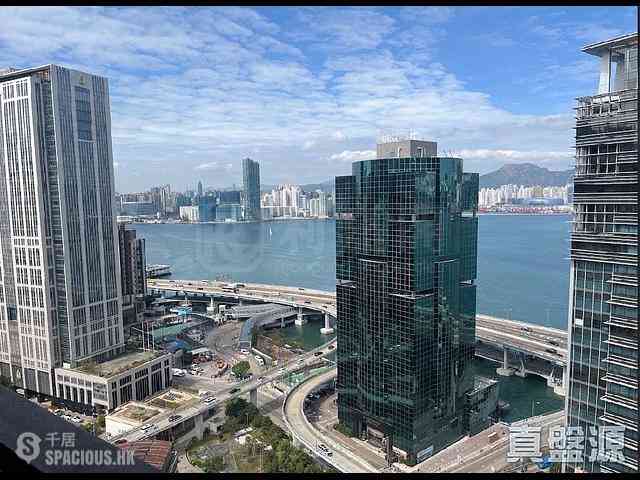 Quarry Bay - La Place De Victoria 01