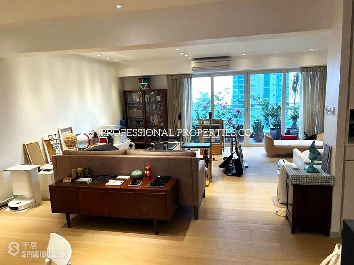 Stubbs Road - Villa Monte Rosa 01