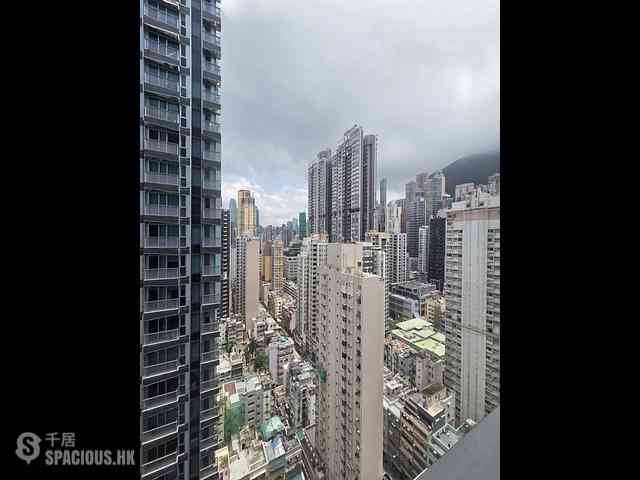 Sai Ying Pun - Two・Artlane 05