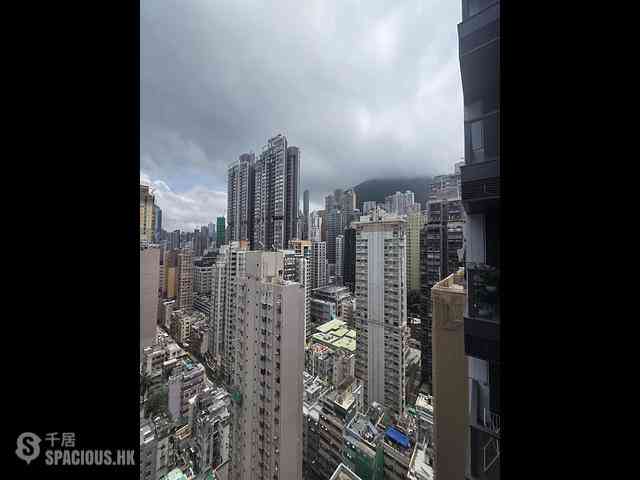 Sai Ying Pun - Two・Artlane 06