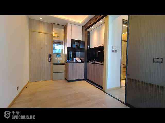 Sai Ying Pun - Two・Artlane 07