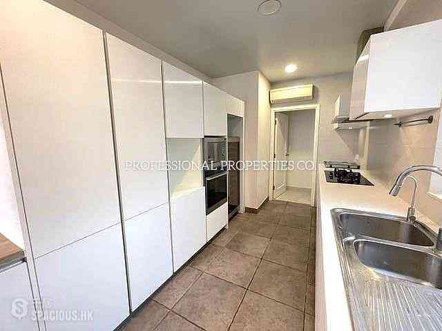 Stubbs Road - Leon Court 05