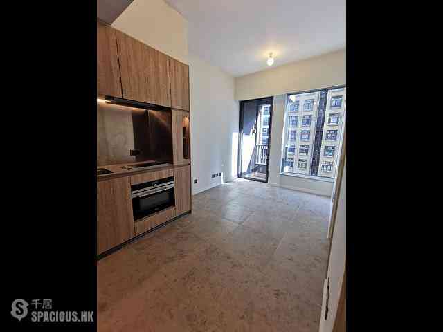 Sai Ying Pun - Bohemian House 01