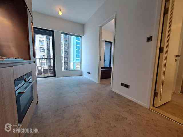 Sai Ying Pun - Bohemian House 04
