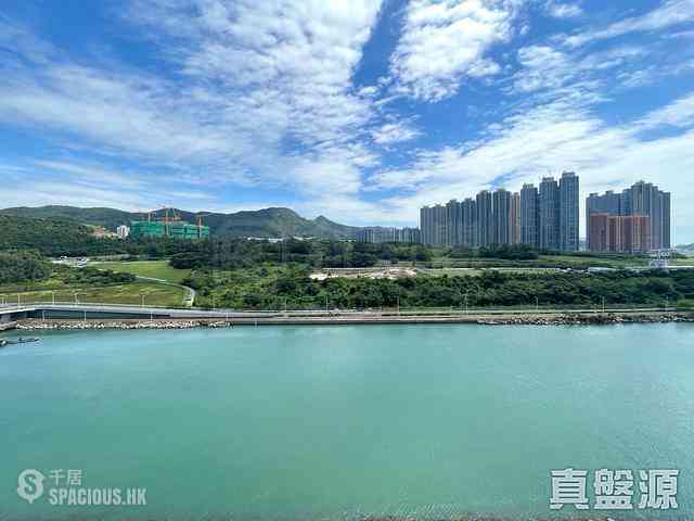 Tseung Kwan O - The Papillons Block 1 03