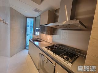 Yau Ma Tei - The Coronation Tower 1 03