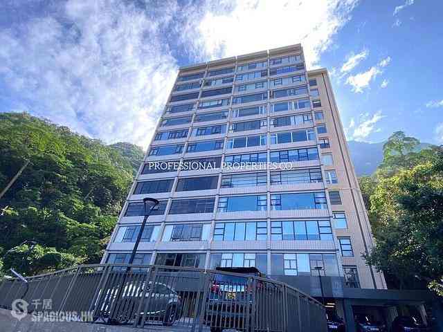 Stubbs Road - Leon Court 03