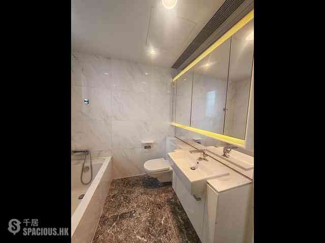 Causeway Bay - Yoo Residence 04