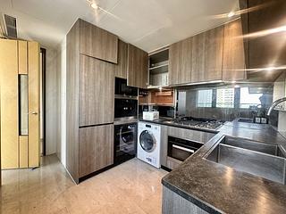 Shek Tong Tsui - Novum West 11