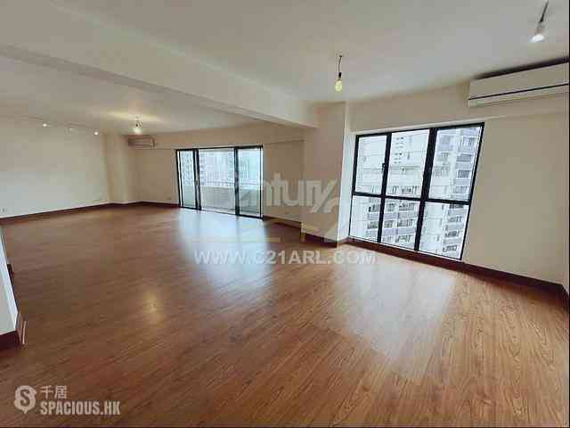 Mid Levels Central - Visalia Garden 01