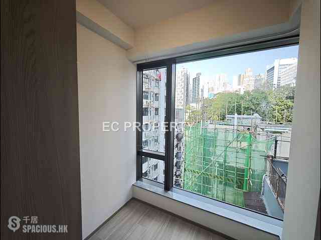 Shek Tong Tsui - The Hilltop 10