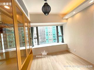 Soho - Centrepoint 06