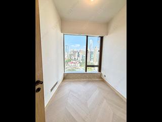 Mid Levels Central - 22A, Kennedy Road 06