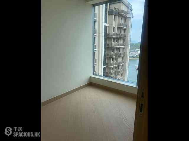 Cheung Sha Wan - Grand Victoria Phase 1 Grand Victoria I Tower 3B 02