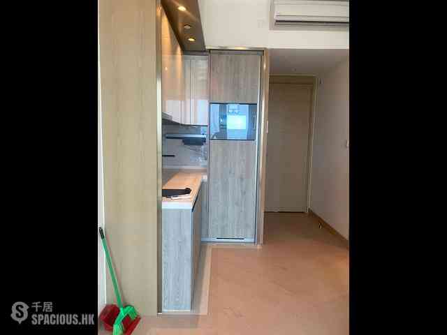 Cheung Sha Wan - Grand Victoria Phase 1 Grand Victoria I Tower 3B 03