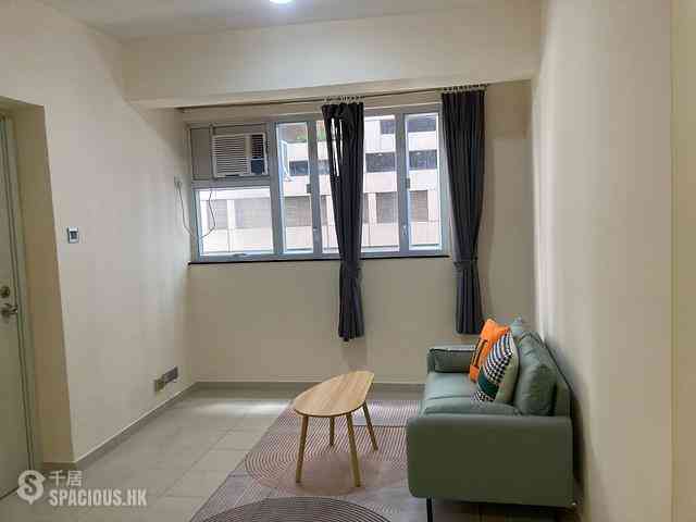 Mid Levels West - Bonanza Court 01
