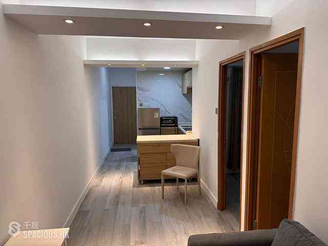 Wan Chai - Pak Ling Building 01