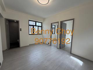 Sai Ying Pun - Fu Moon Building 04