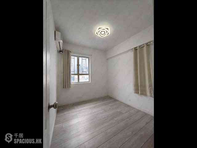 Causeway Bay - Pearl City Mansion Block C 05