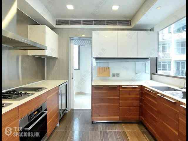 Tai Hang - The Signature 09