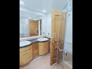 Mid Levels Central - Fairlane Tower 10