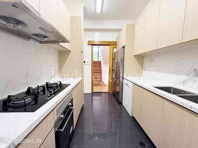 Stanley - Banyan Villas 10