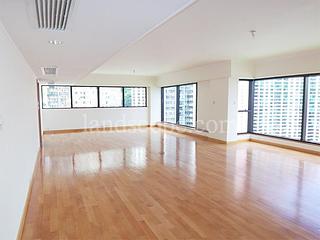 Mid Levels Central - May Tower 03
