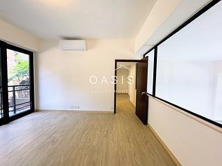 Repulse Bay - The Somerset 13