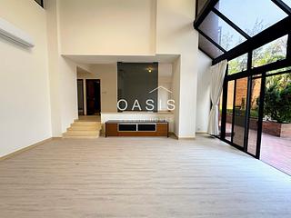 Repulse Bay - The Somerset 20
