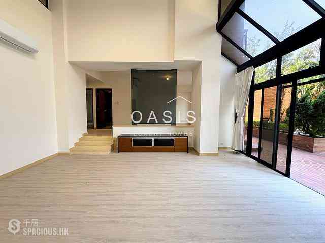 Repulse Bay - The Somerset 20