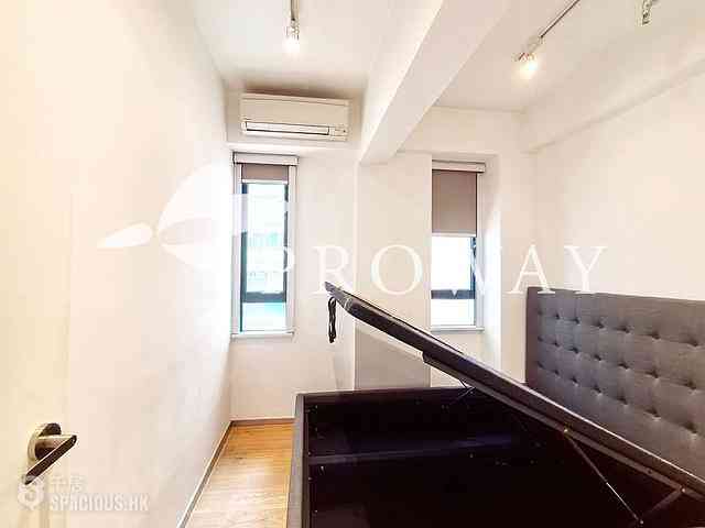 Sheung Wan - Kam Chuen Building 03