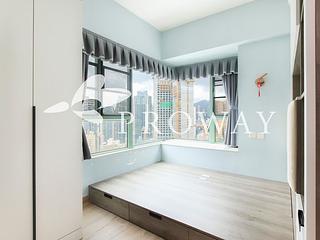 Wan Chai - Royal Court 05